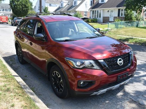 Used 2020 Nissan Pathfinder SV w/ Rock Creek Edition image 4