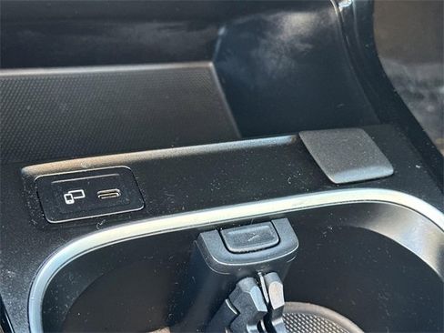 Used 2022 Mercedes-Benz A 220 image 38