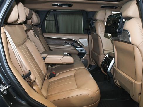 Used 2024 Land Rover Range Rover Autobiography AWD/4WD image 65