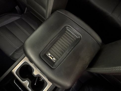 Used 2018 GMC Sierra 1500 Denali w/ Denali Ultimate Package image 30