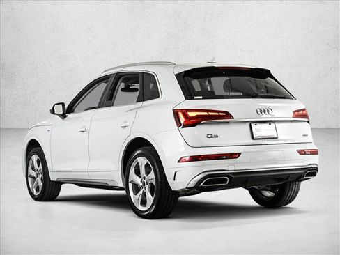Used 2023 Audi Q5 2.0T Premium Plus w/ Premium Plus Package AWD/4WD image 9
