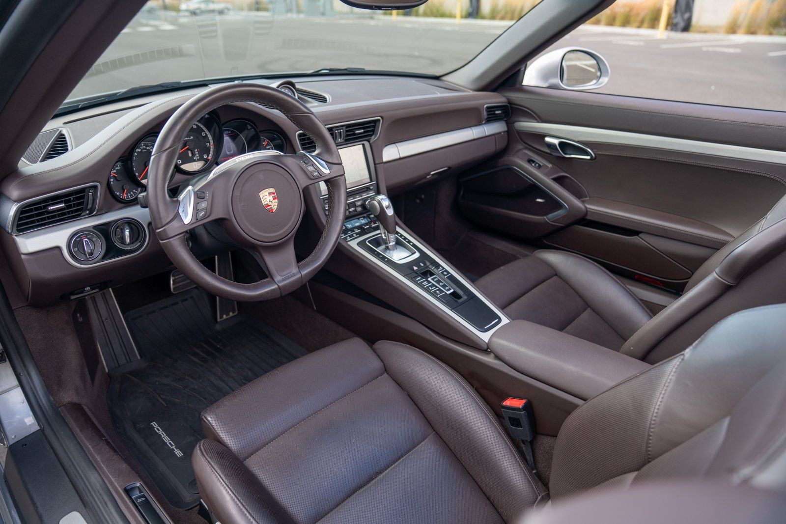 Used 2014 Porsche 911 Turbo S AWD/4WD image 4