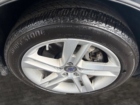 Used 2014 Volvo S60 T5 AWD/4WD image 41