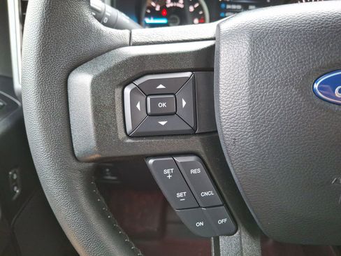 Used 2020 Ford F150 XLT w/ Equipment Group 302A Luxury AWD/4WD image 14