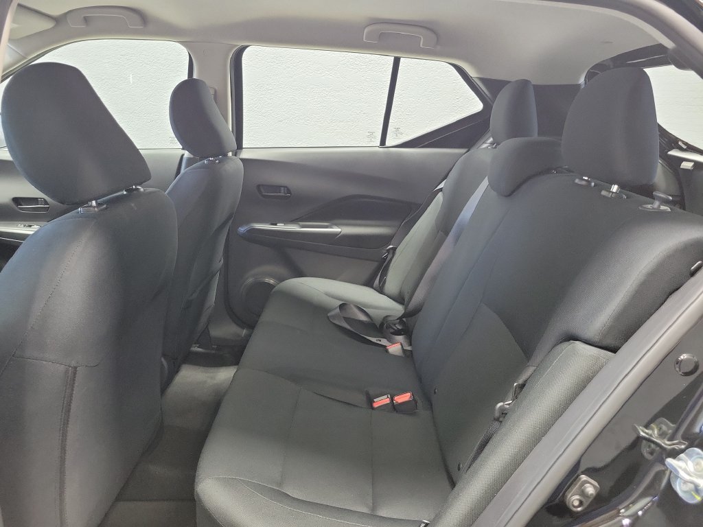 Used 2025 Nissan Kicks Play S FWD image 18