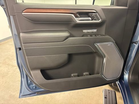 New 2026 GMC Sierra 1500 Denali w/ Denali Reserve Package image 21