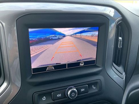 Used 2024 Chevrolet Silverado 2500 Custom image 26