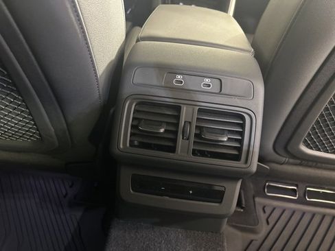 Used 2025 Audi Q5 Premium Plus w/ Premium Plus image 14