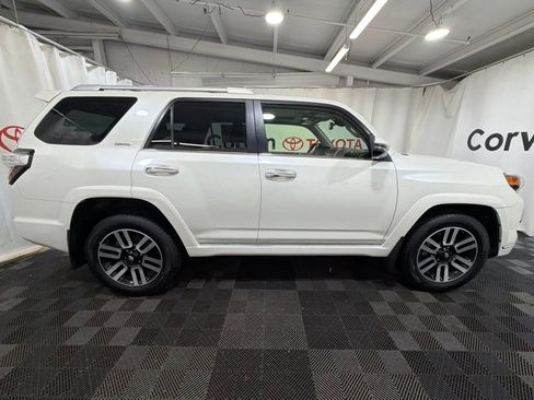 Used 2023 Toyota 4Runner Limited AWD/4WD image 8