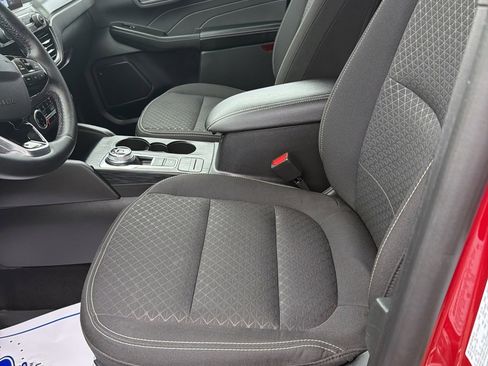 Certified 2025 Ford Escape Active w/ Cold Weather Package image 16