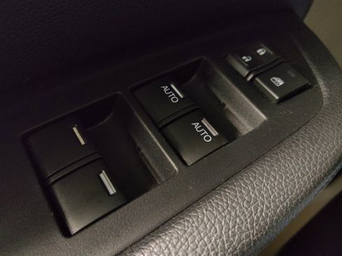 Used 2017 Honda Pilot EX-L image 27