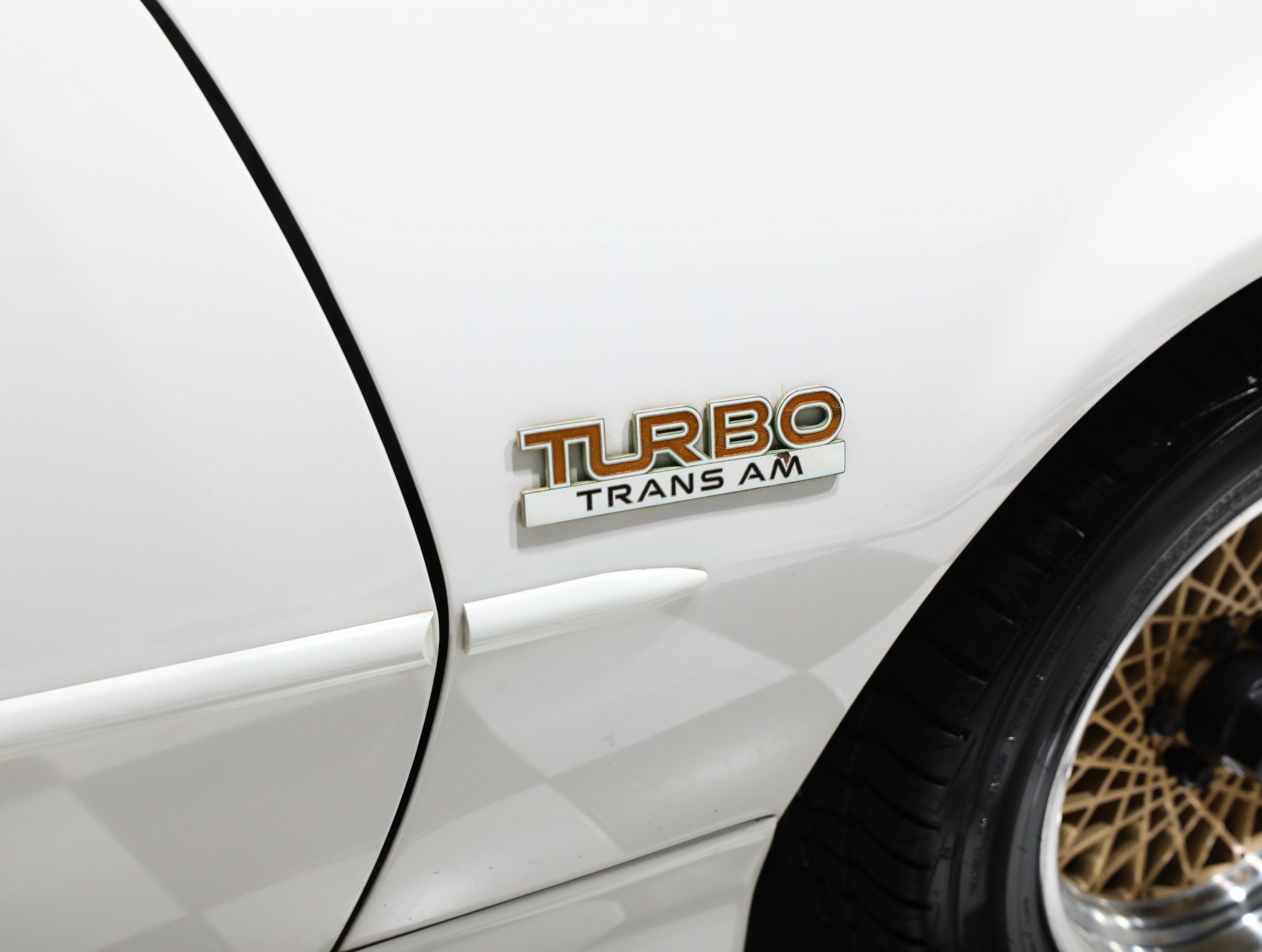 Used 1989 Pontiac Firebird Trans Am RWD image 22