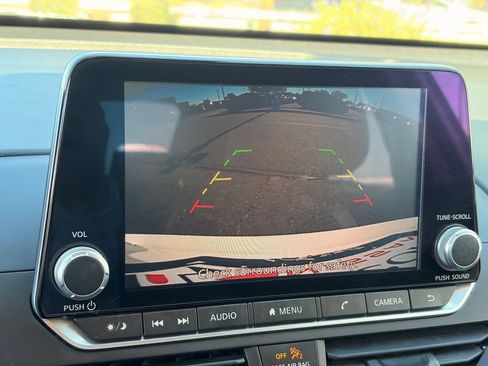 Used 2020 Nissan Altima 2.5 SR FWD image 23