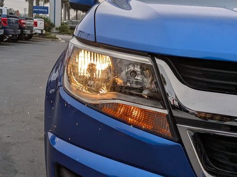 Used 2020 Chevrolet Colorado W/T w/ WT Convenience Package image 12