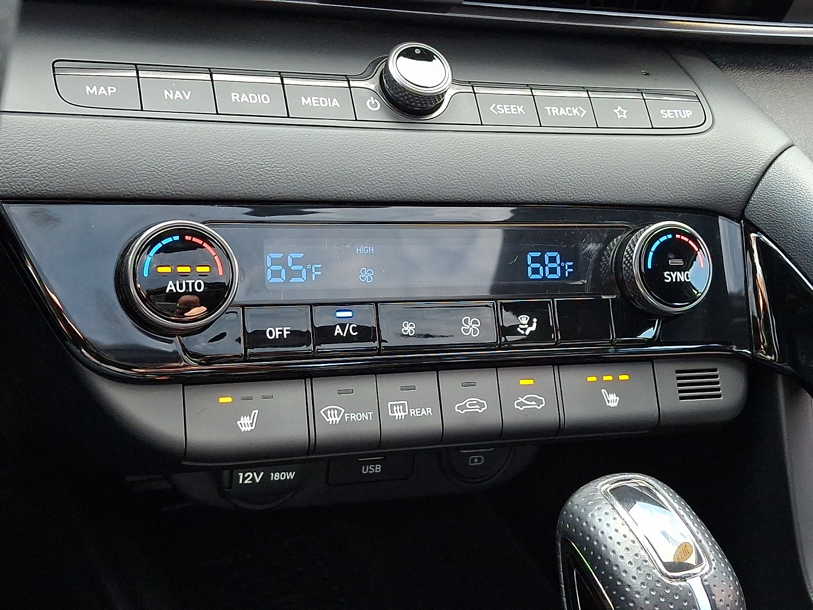 Used 2023 Hyundai Elantra N FWD image 17