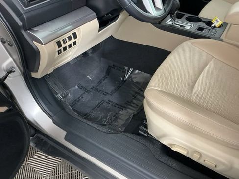 Used 2016 Subaru Outback 2.5i Premium AWD/4WD image 15