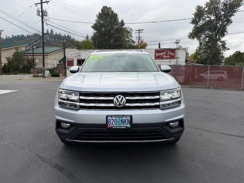 Used 2019 Volkswagen Atlas SE image 3