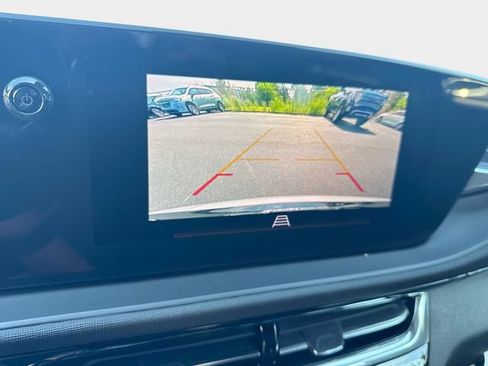 New 2026 Buick Envista Sport Touring w/ Convenience I Package FWD image 23