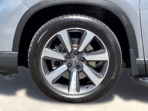 Certified 2023 Honda Pilot Elite image 12