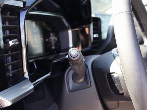 New 2026 GMC Sierra 1500 Elevation image 13