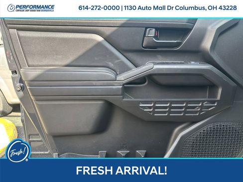 Used 2024 Toyota Tacoma SR image 12