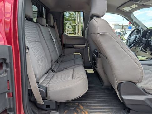 Used 2016 Ford F150 XLT w/ Equipment Group 302A Luxury AWD/4WD image 17