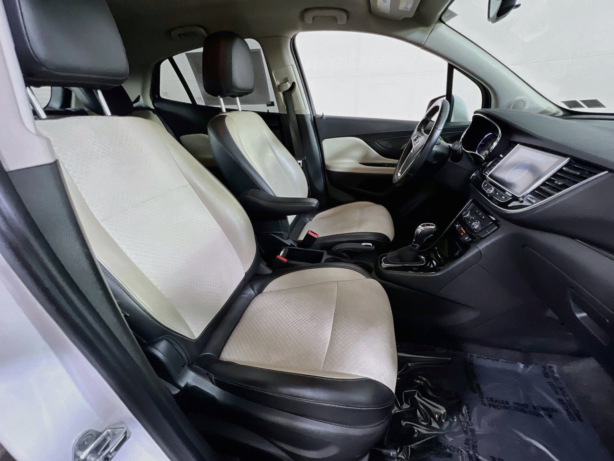 Used 2018 Buick Encore Preferred AWD/4WD image 25