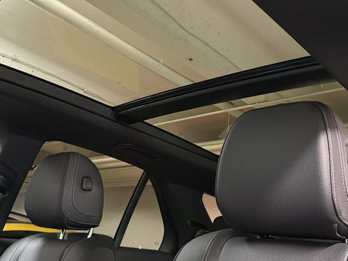 Used 2024 Mercedes-Benz GLE 350 4MATIC image 27