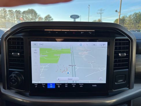 Used 2024 Ford F150 Lariat w/ FX4 Off-Road Package image 22