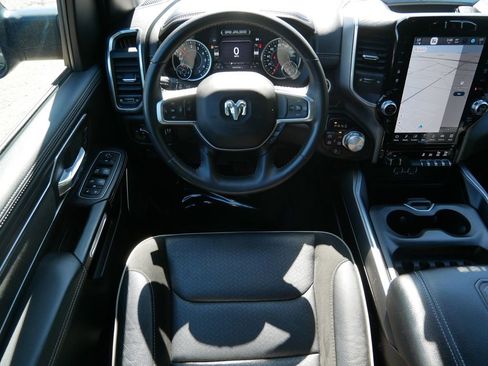 Used 2023 RAM 1500 Laramie AWD/4WD image 12