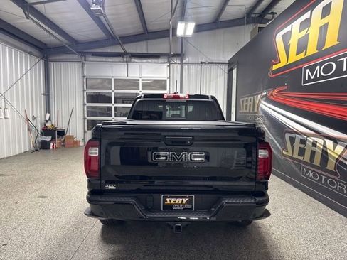 Used 2025 GMC Canyon Elevation w/ Convenience Package image 18