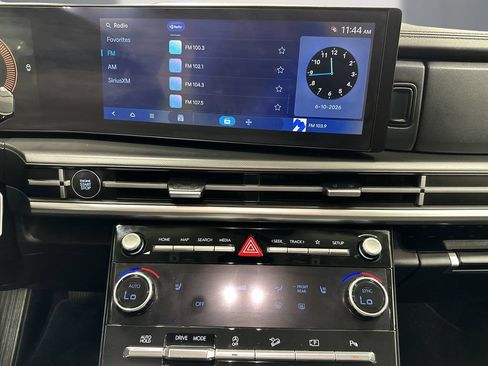 Used 2024 Hyundai Santa Fe SEL FWD image 20