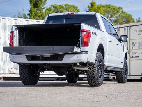 New 2025 Ford F150 XLT w/ Equipment Group 302A MID image 17