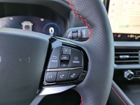 New 2026 Ford Explorer ST-Line w/ ST-Line Street Pack image 32