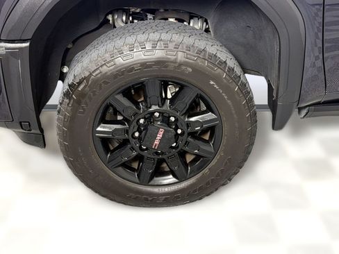 Used 2024 GMC Sierra 2500 AT4 w/ AT4 Premium Plus Package AWD/4WD image 13