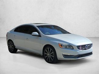Used 2018 Volvo S60 T5 Inscription video 3