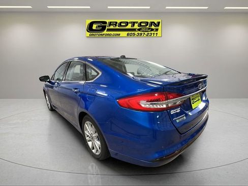 Used 2017 Ford Fusion Energi Titanium FWD image 3