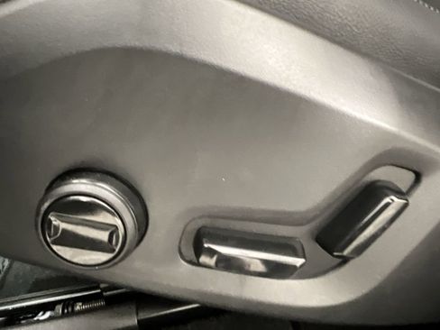 Certified 2025 Volvo XC60 B5 Core w/ Climate Package image 16