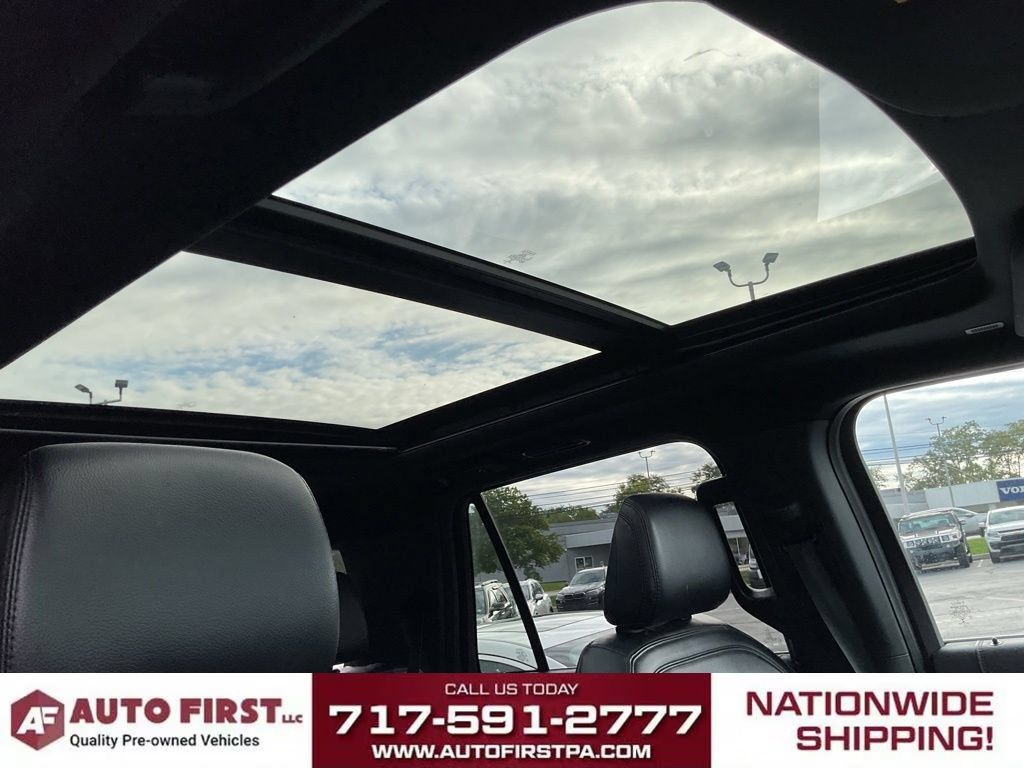 Used 2021 Ford Expedition Max Limited AWD/4WD image 25
