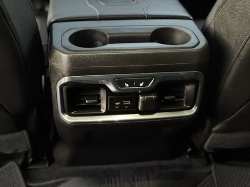 Used 2020 GMC Sierra 2500 Denali w/ Denali Ultimate Package image 24