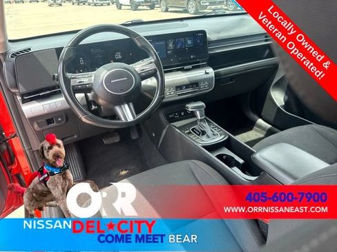 Used 2024 Hyundai Kona SEL FWD image 12