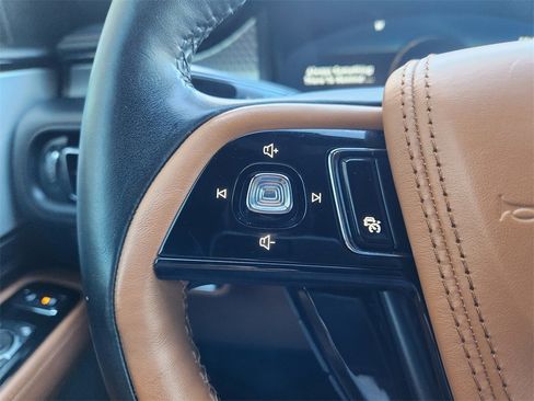 Used 2020 Lincoln Aviator Black Label Grand Touring w/ Class IV Trailer Tow Package image 28