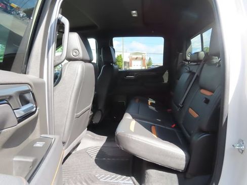 Used 2026 GMC Sierra 1500 AT4 w/ Technology Package AWD/4WD image 22