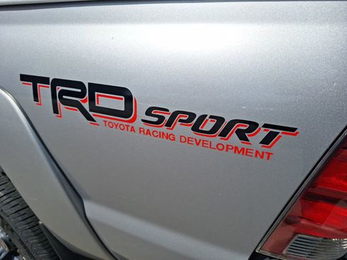 Used 2014 Toyota Tacoma Base w/ TRD Sport Package image 14