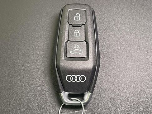 New 2025 Audi Q5 Premium Plus image 43