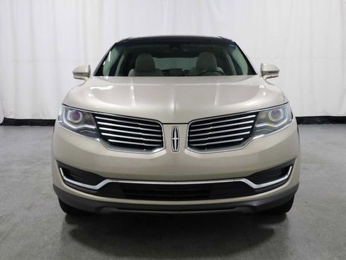 Used 2017 Lincoln MKX Reserve w/ Lincoln MKX Climate Package AWD/4WD image 14