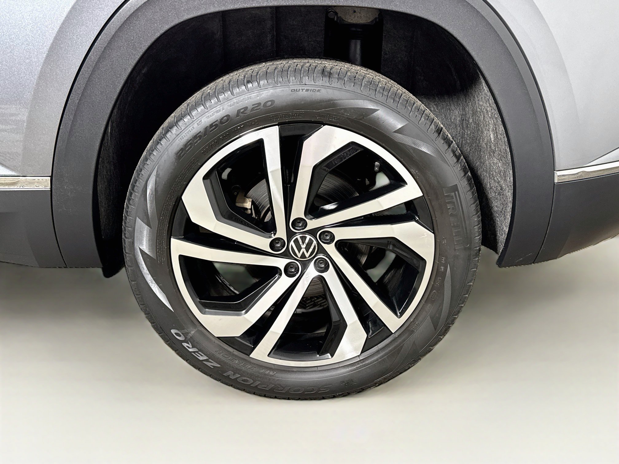 Used 2023 Volkswagen Atlas Cross Sport SEL AWD/4WD image 27