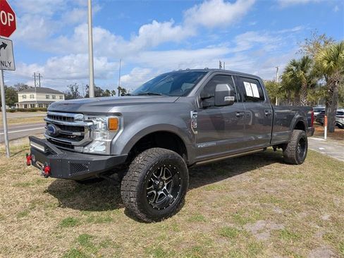 Used 2022 Ford F250 Lariat w/ Lariat Value Package image 7