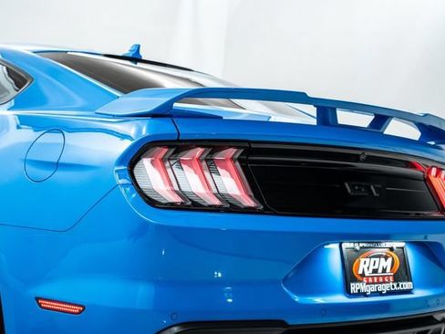 Used 2022 Ford Mustang GT w/ GT Performance Package RWD image 11