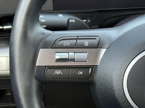 Used 2025 Hyundai Kona SEL AWD/4WD image 21